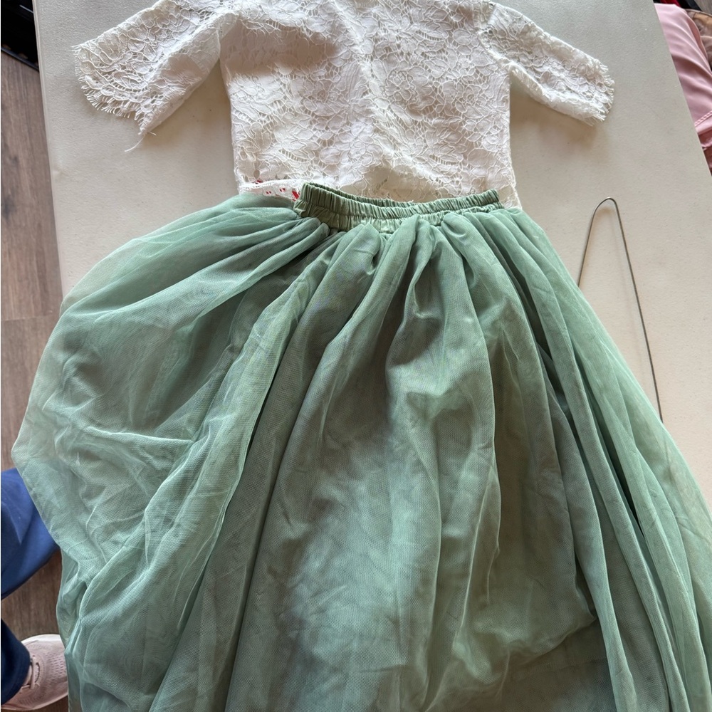 Amazon Kids Formal Dress‎ in White and Green